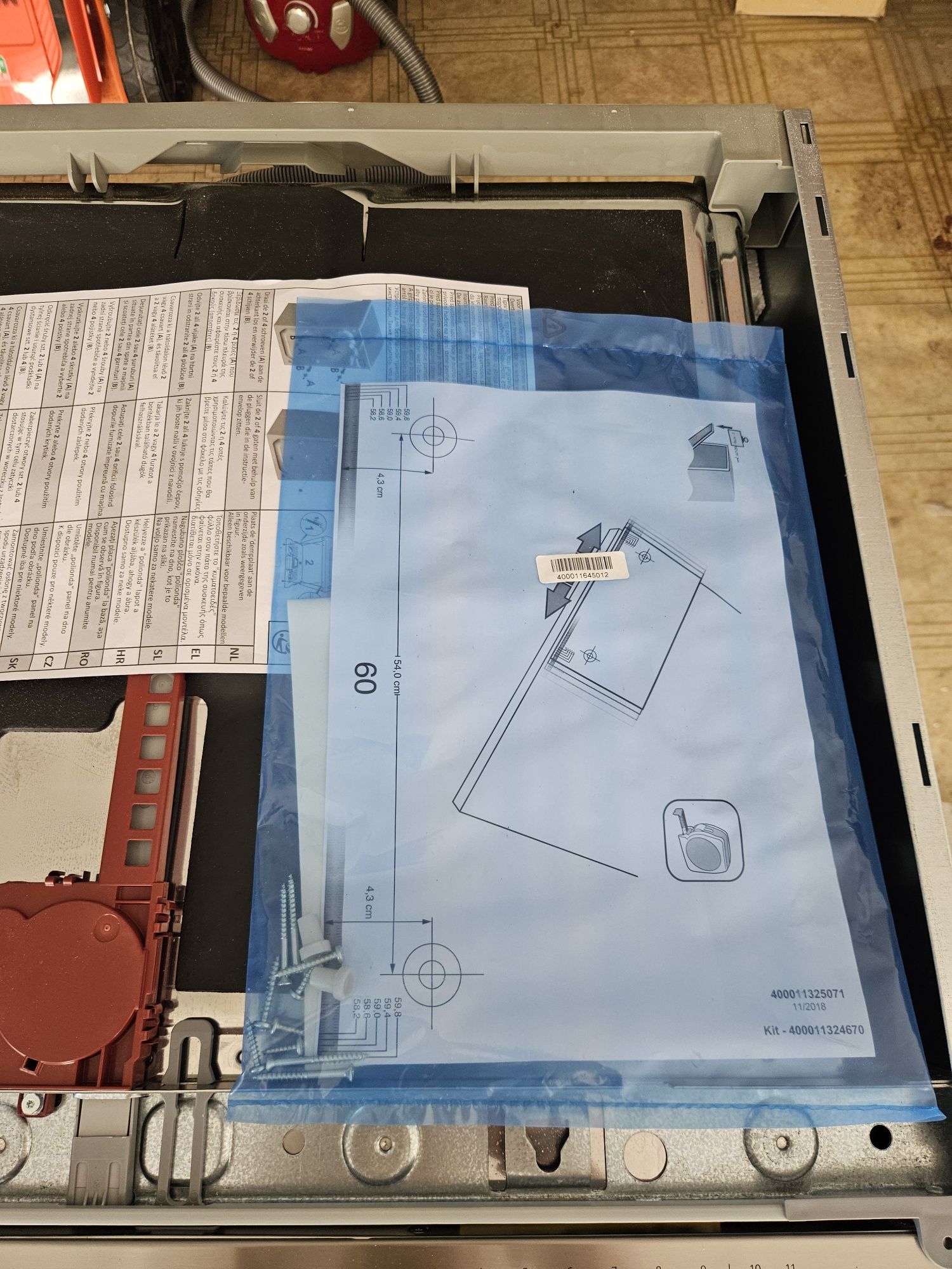 NOWA zmywarka Whirlpool 60cm