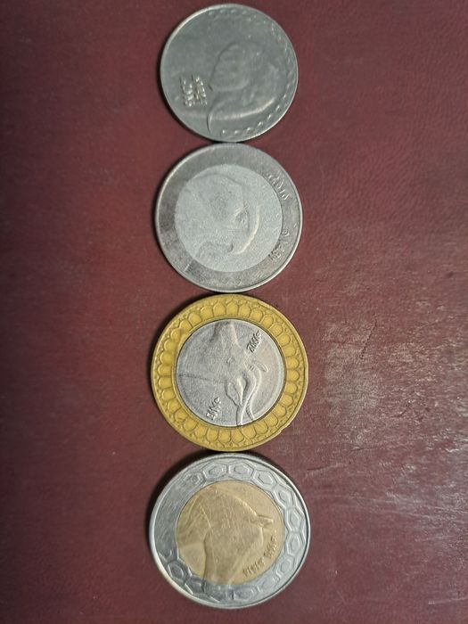Монети Алжир,Африка,Корея інше