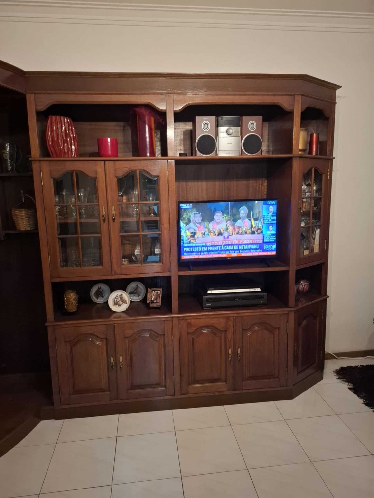 Bar de sala completo