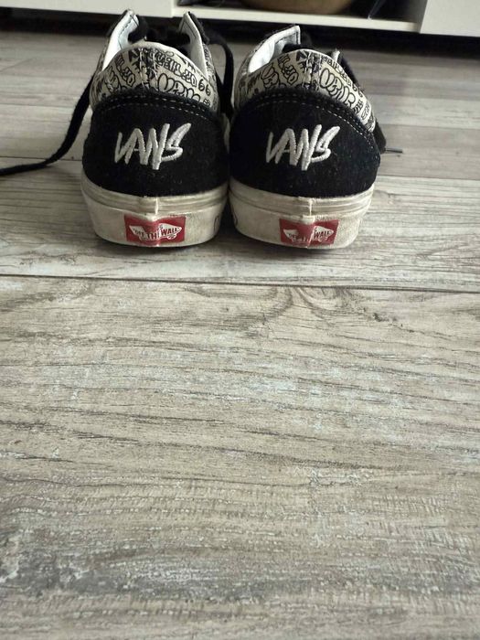 Buty Vans trampki 42
