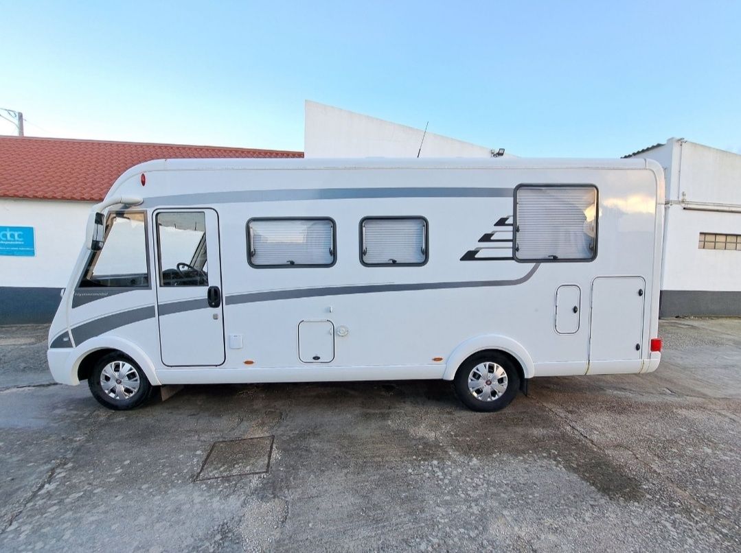Hymer Classe B CL 598 de 2019 NACIONAL como nova .