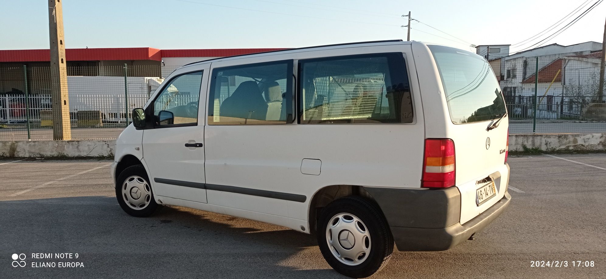 Mercedes bens vito 108 ano 2002 muito estimada documentos em dia