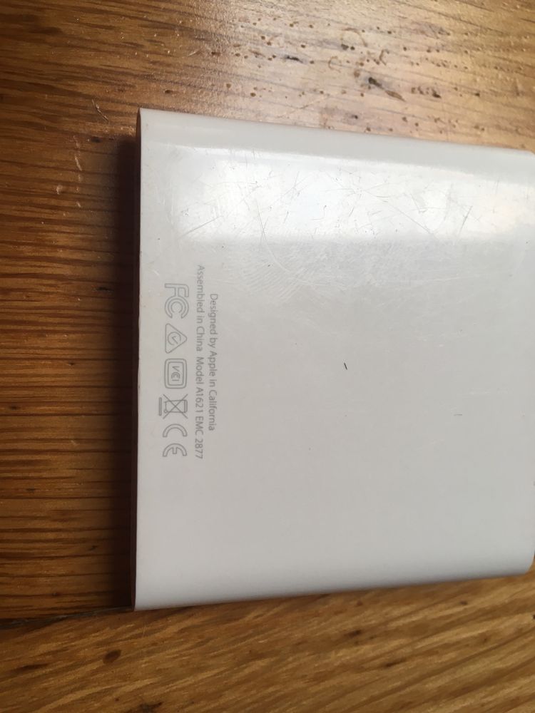 Adaptador USB-C multiportas AV Apple A1621