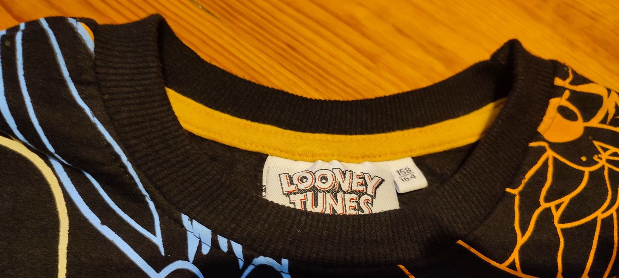 Dres Looney Tunes rozmiar 158/164