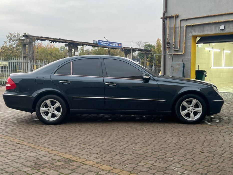 W211. 2005р. 2.2дизель