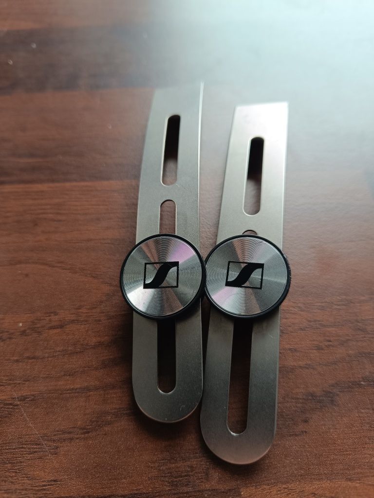 Sennheiser Momentum 3 AEBTXL części + bateria