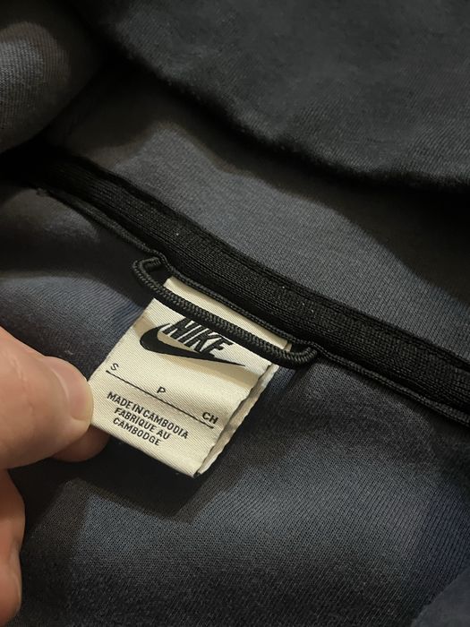 Зипка nike tech fleece с карманом