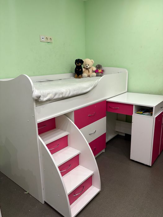 Ліжко горище для дівчинки б в 180*90 см