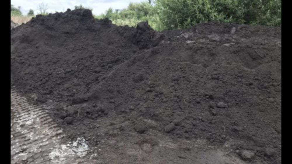 Пісок щебінь земля чорнозем торф копання котловану вивіз сміття буд