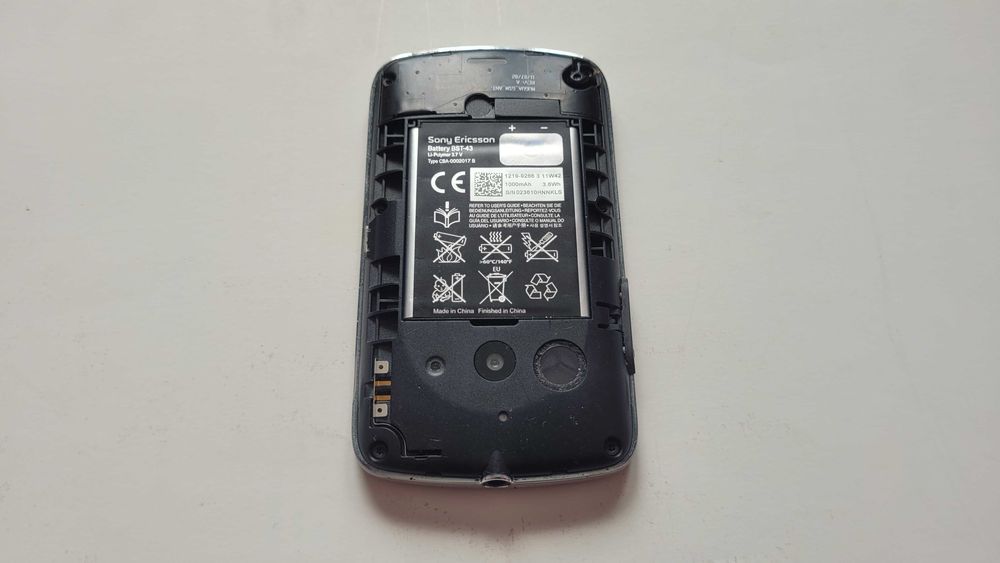 Telefon Sony Ericsson TXT CK13i czarny