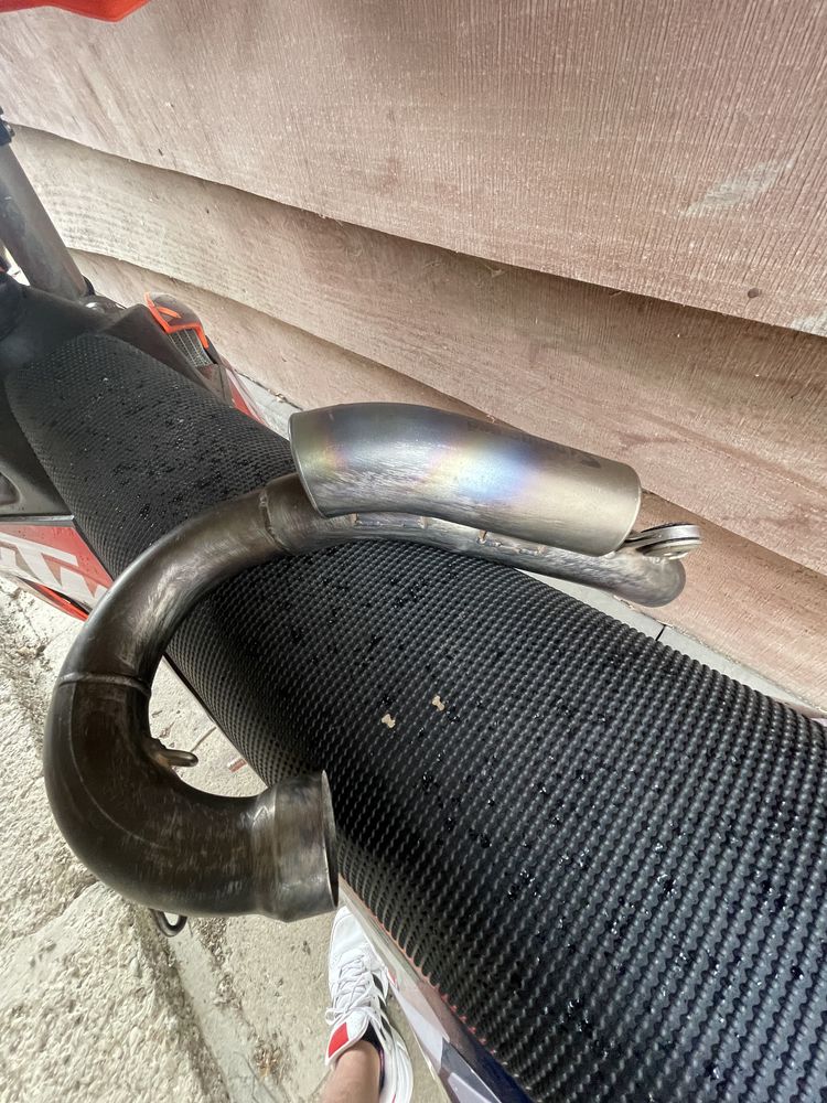 Kolanko Akrapovic ktm sxf 16-18