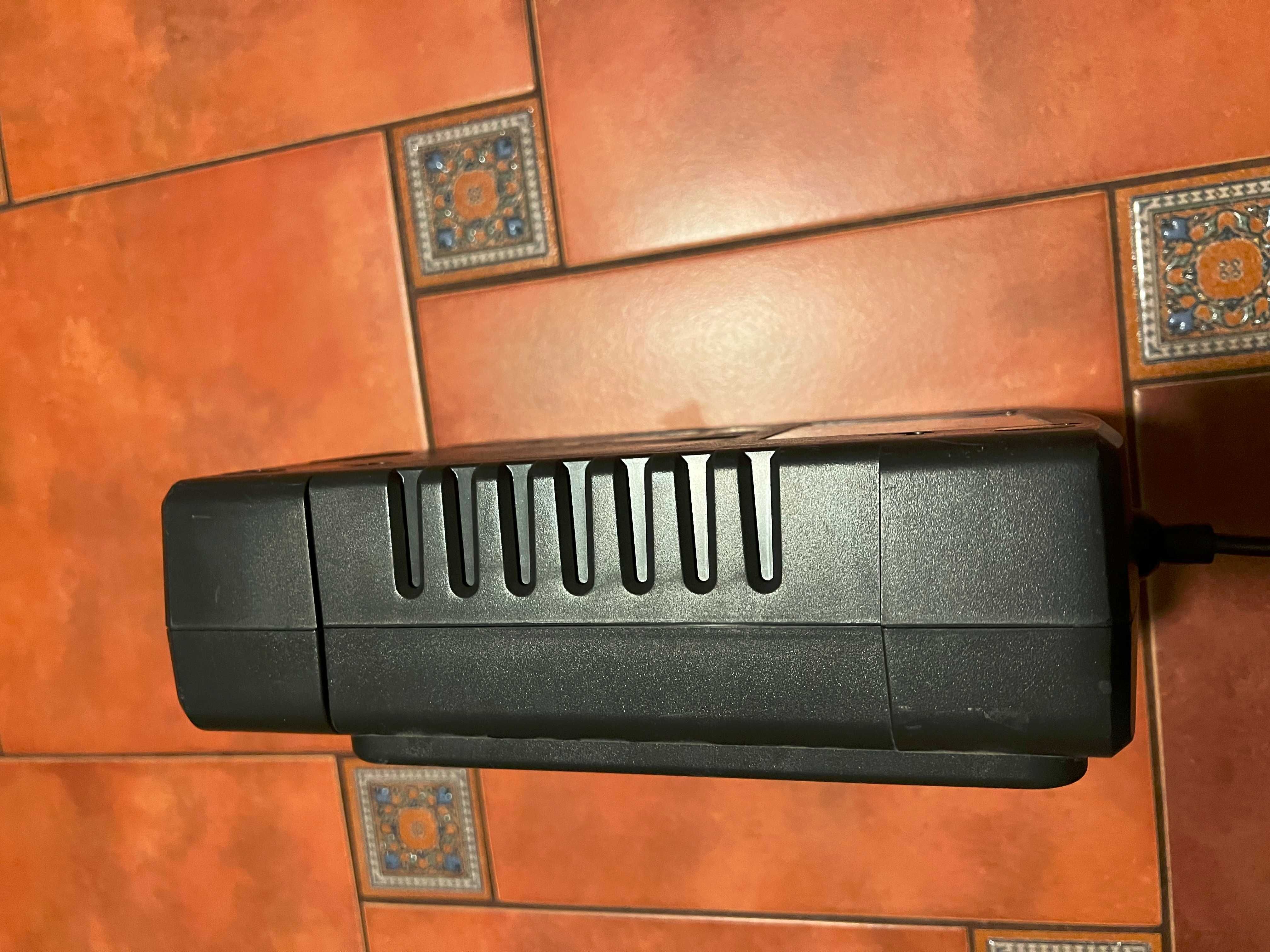 Zasilacz bezprzerwowy, APC Back-UPS BE, 400VA/240W, 230V, z baterią