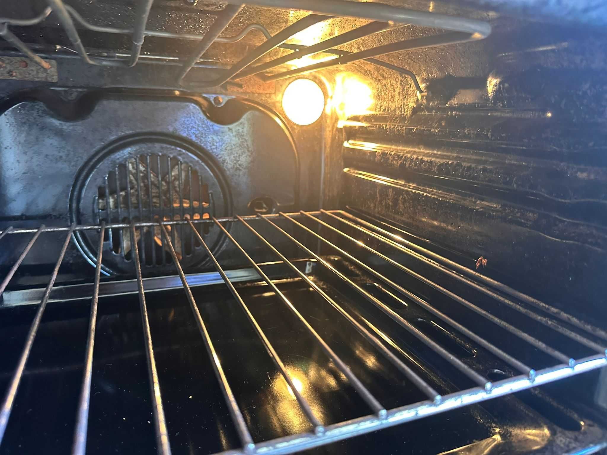 Forno elétrico Ariston