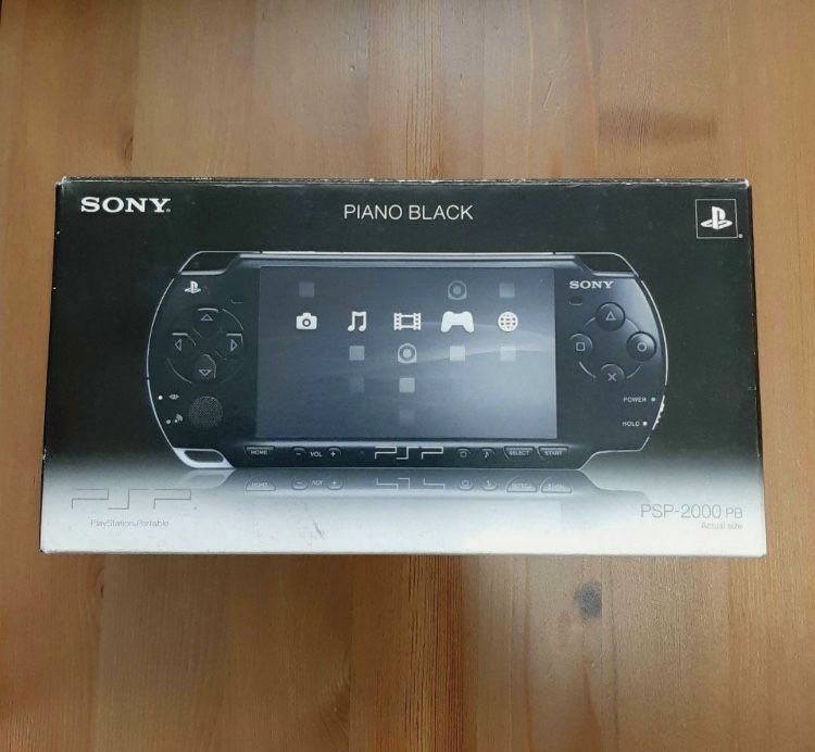 Psp sony 2  ідеал + комллект