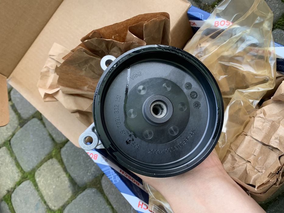 Насос гидроусилитель руля гур Sprinter W906 спринтер 3.0 OM642 BOSCH