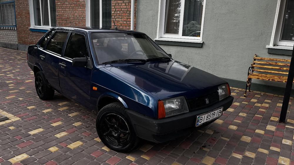 Продам ВАЗ 21099 сів Поїхав