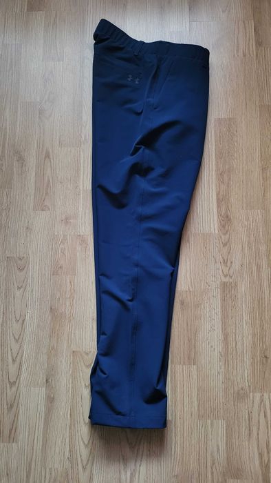 Spodnie Under Armour do gry w golfa