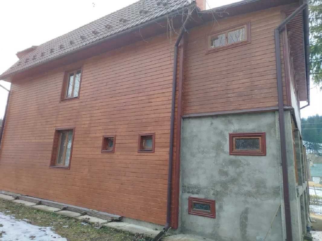 ПРОДАЄТЬСЯ будинок в Карпатах, Чернівецька область, смт Путила.
