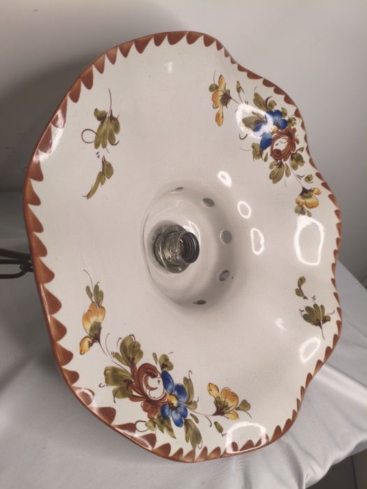 Lampa porcelanowa wisząca kuchenna w kwiaty żyrandol PRL DDR Retro