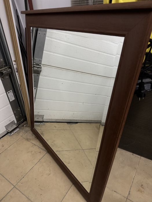 Lustro, drewniana rama