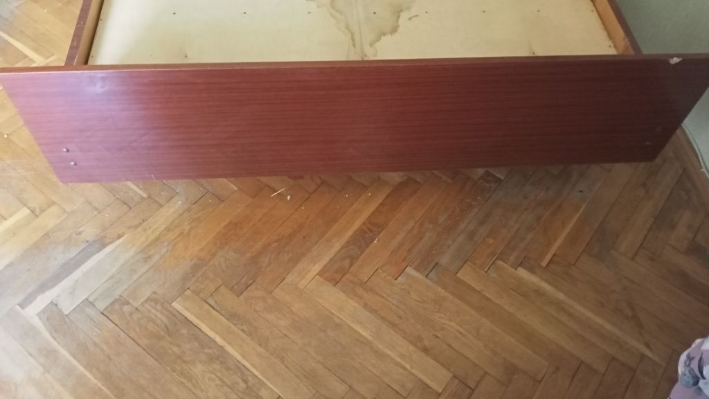Ліжко двоспальне