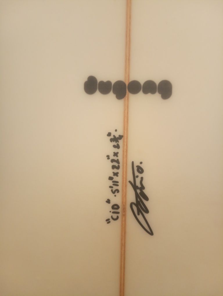 Ferox Twin fin 5'11 Retro Shapes 40-42 l