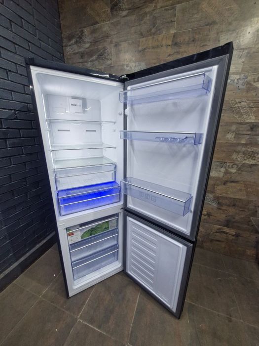 Большой великий холодильник Haier C2F637CFMV з доставкою