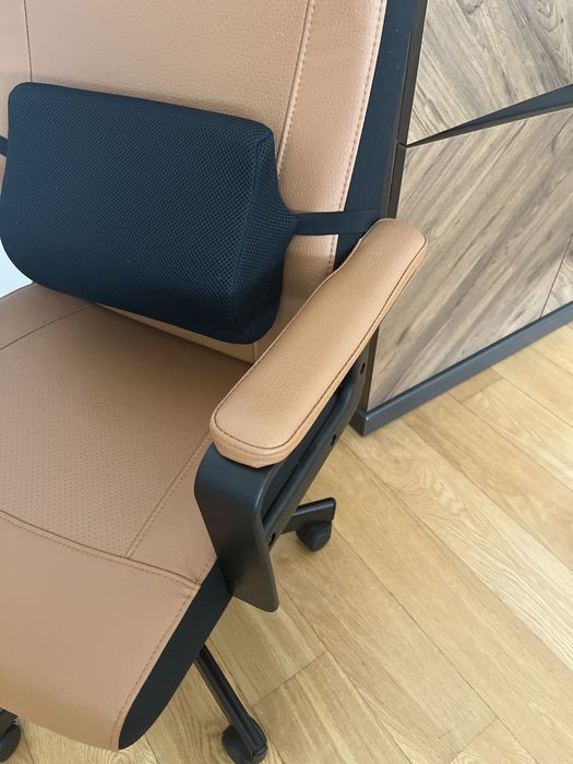 Cadeira Ikea nova