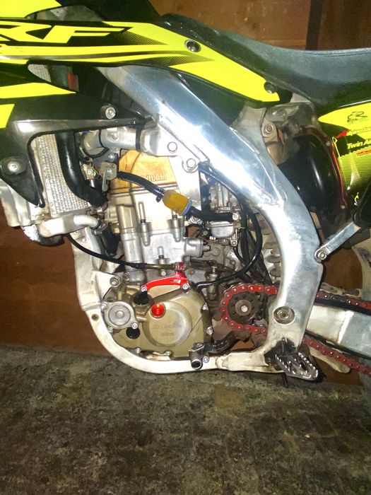 *Honda CRF 450 R*