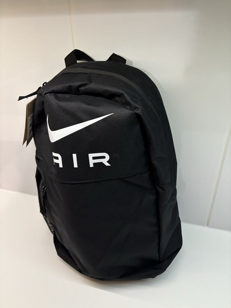 Plecak Nike air max New pro 42’ plus etui Nike