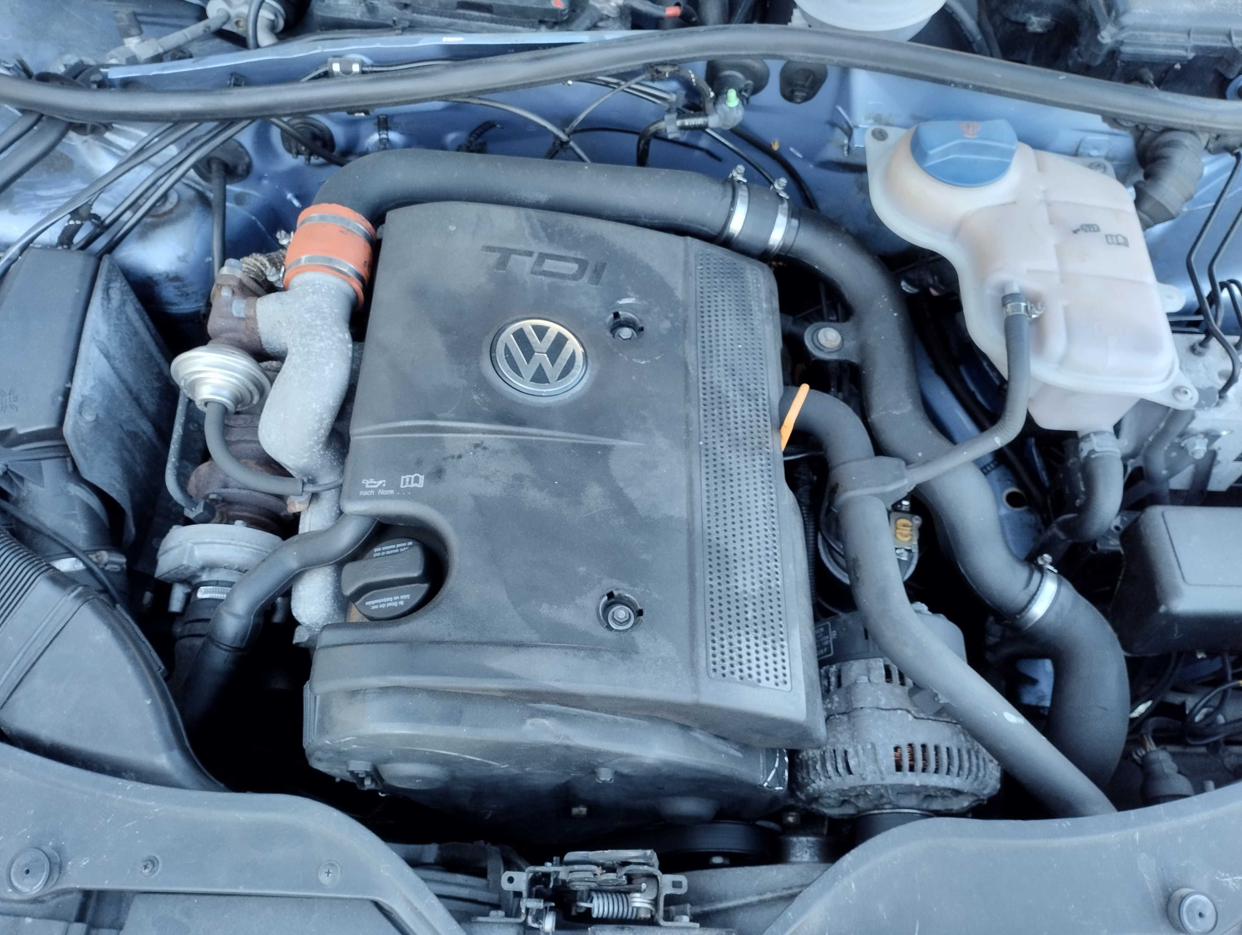 VW Passat 1.9 TDI 90 CV Só Para Peças