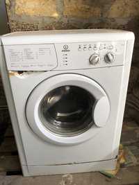 Стиральная машина INDESIT WISL82 WISL 82