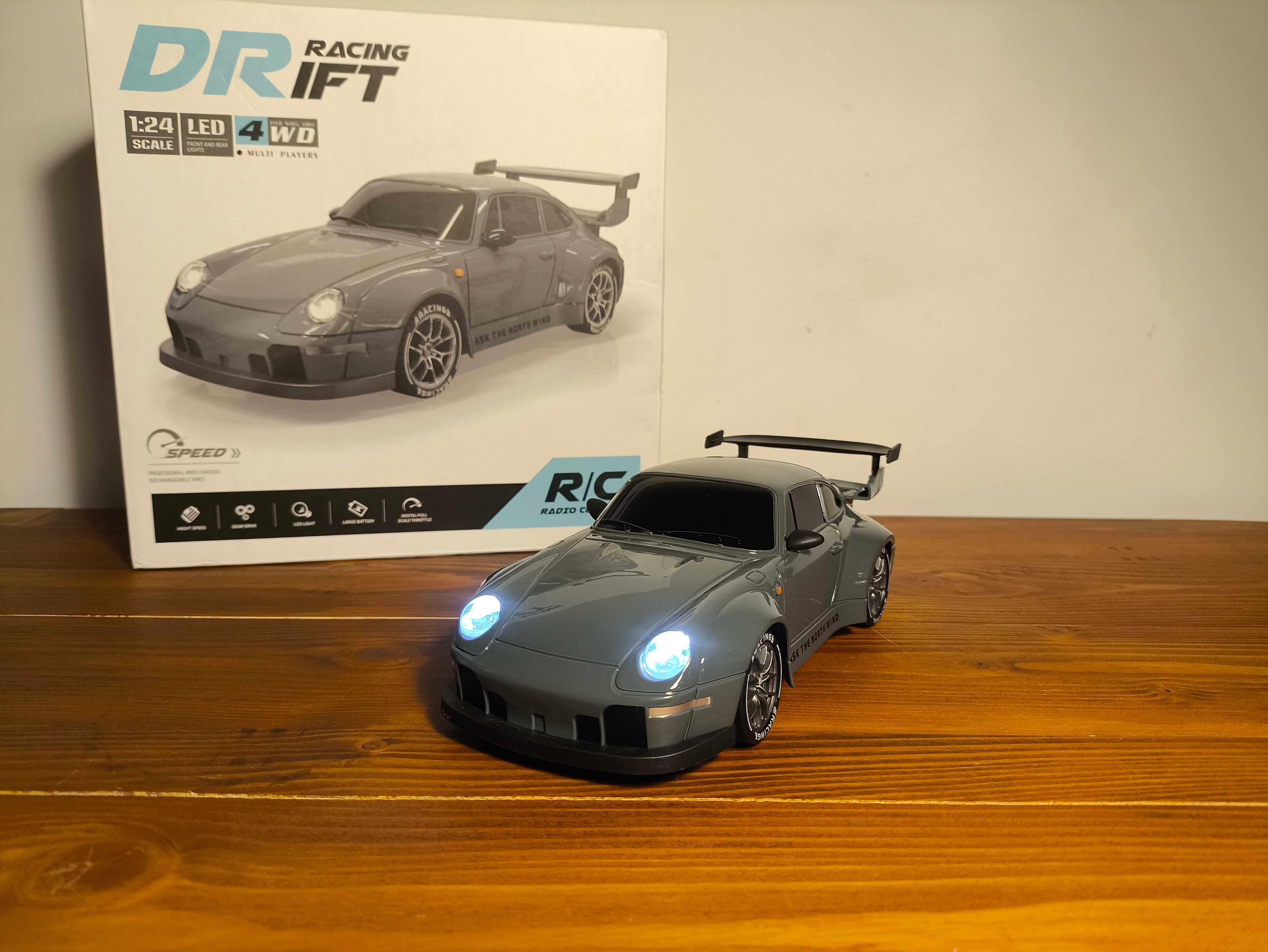 Replika Porsche 993 RWB 1:24 zdalnie sterowany RC RTR