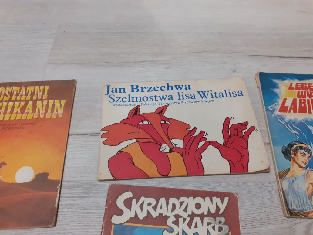 Cztery stare komiksy z PRL-U. Pierwsze edycje.
