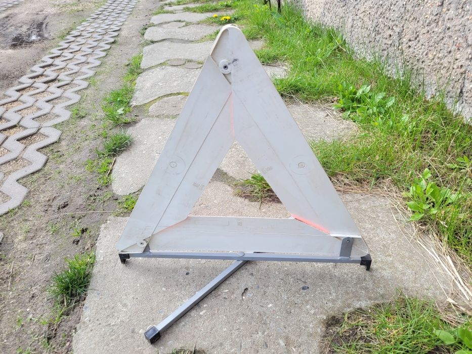 Trojkat ostrzegawczy - stojak