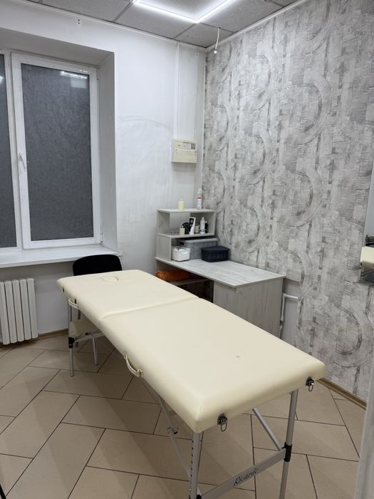 Кабинет бровіста, лешмейкер, майстра депіляціі, манікюра