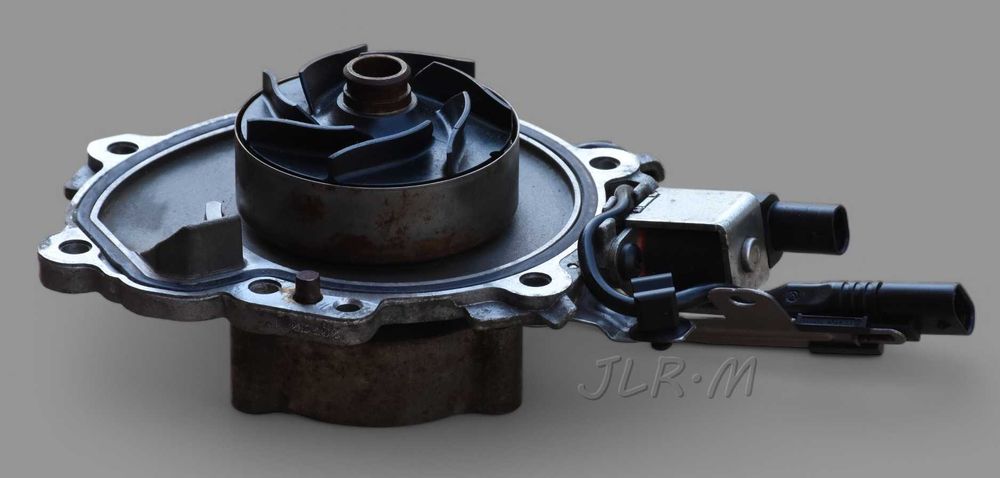 Land Rover Evoque 2 2.0d  L551 Pompa wody K4D3-8501-AB