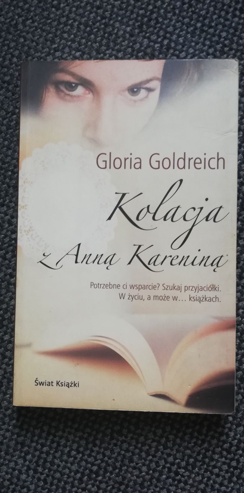 Kolacja z Anną Kareniną-Gloria Goldreich