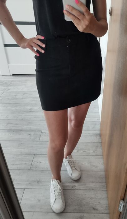 Spódnica zamszowa S