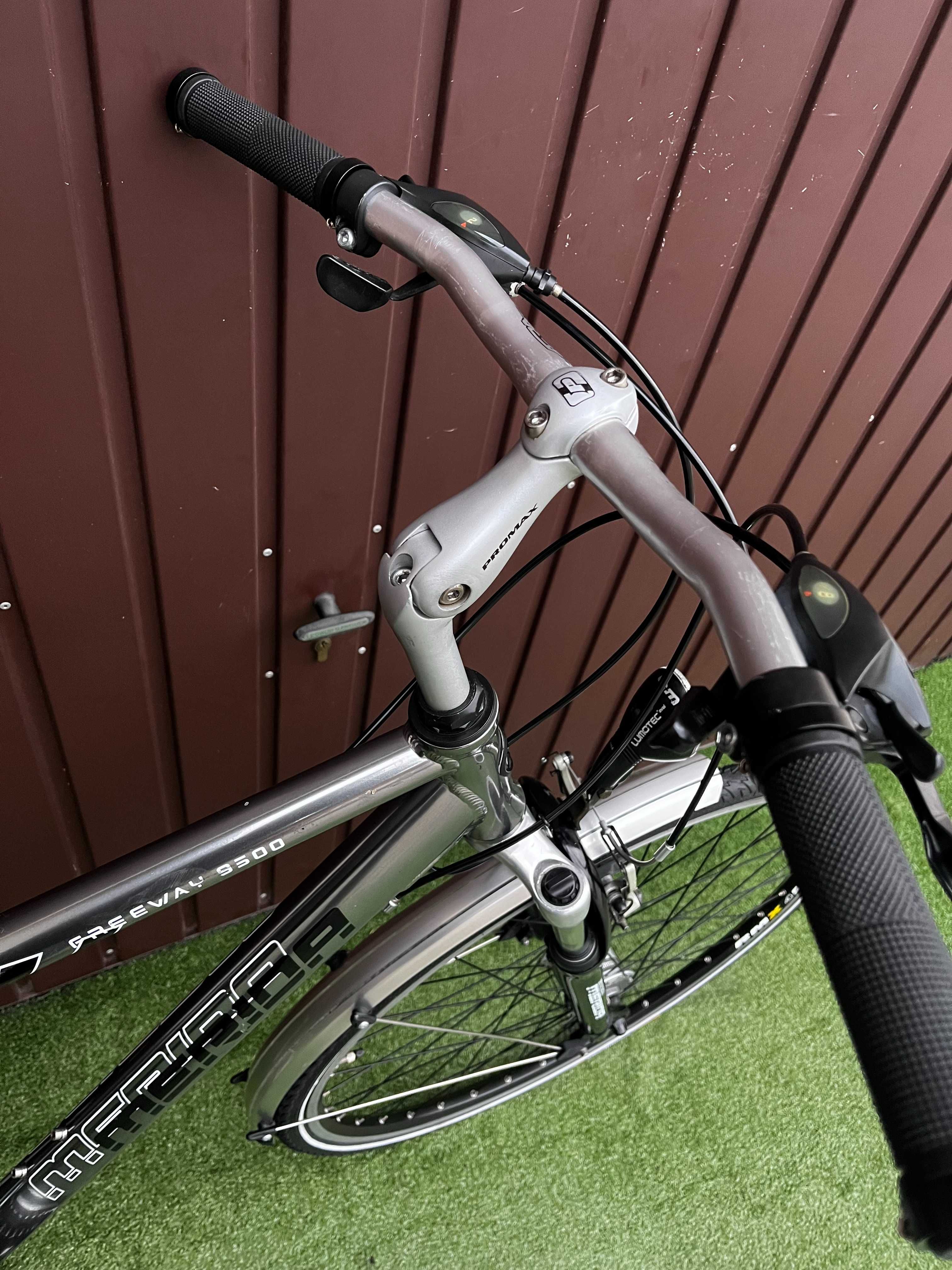 Rower MERIDA FW 9500/alu./amor./koła 28"/prądnica/Shimano DEORE