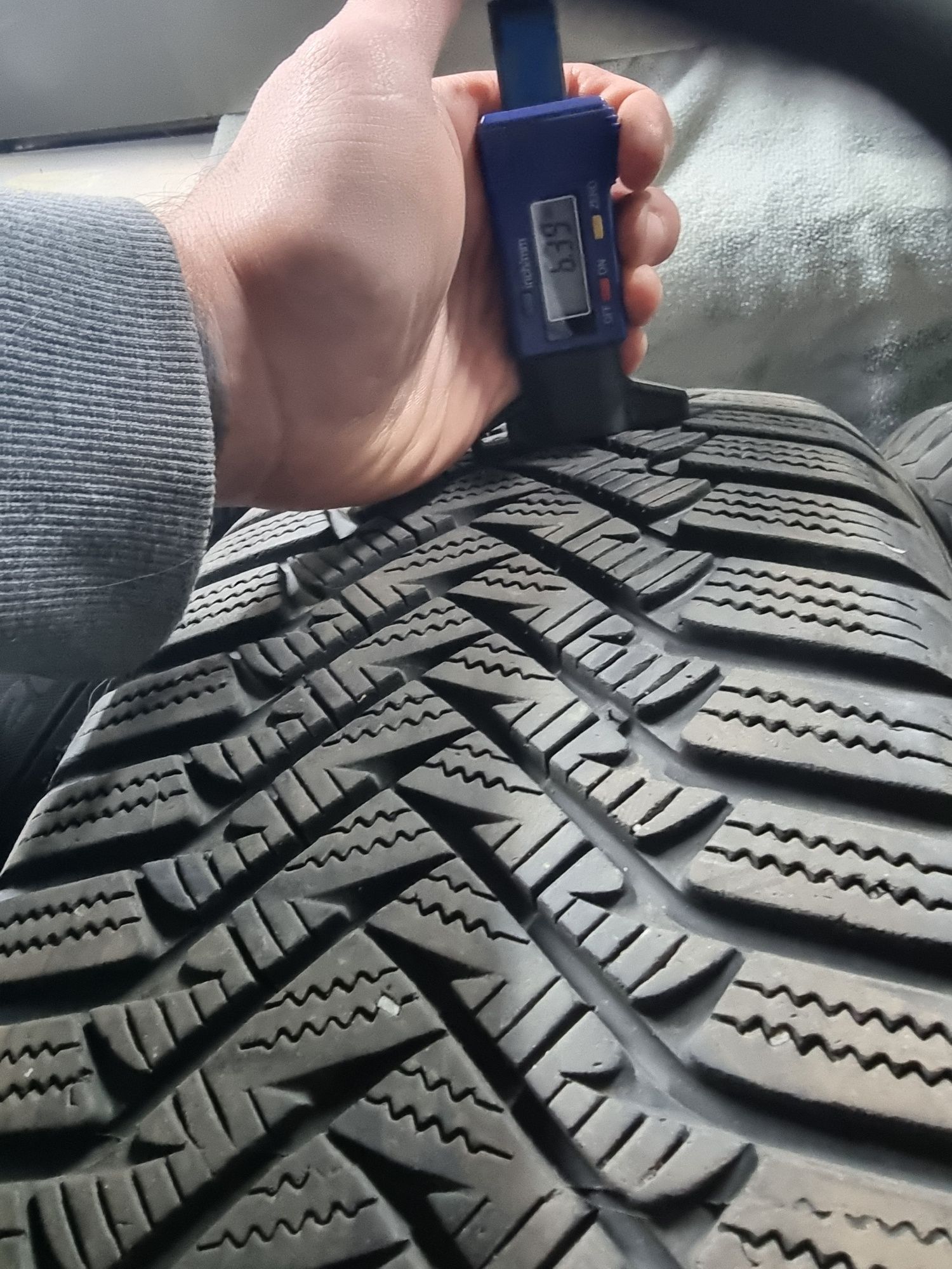 Opony zimowe 205/55r17 Laufenn 2019rok