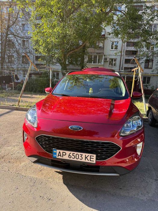 Ford Escape 2019 Titanium Hybrid 2.5L