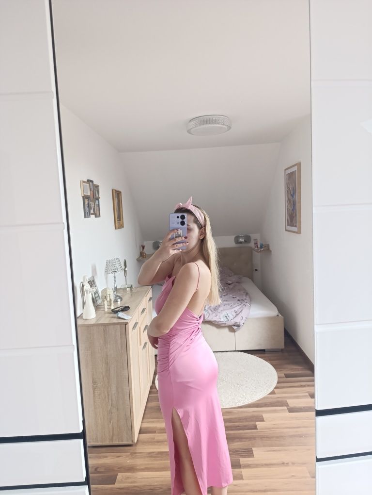 Sukienka z rozcięciem marszczona letnia MIDI koktajlowa sexy s m