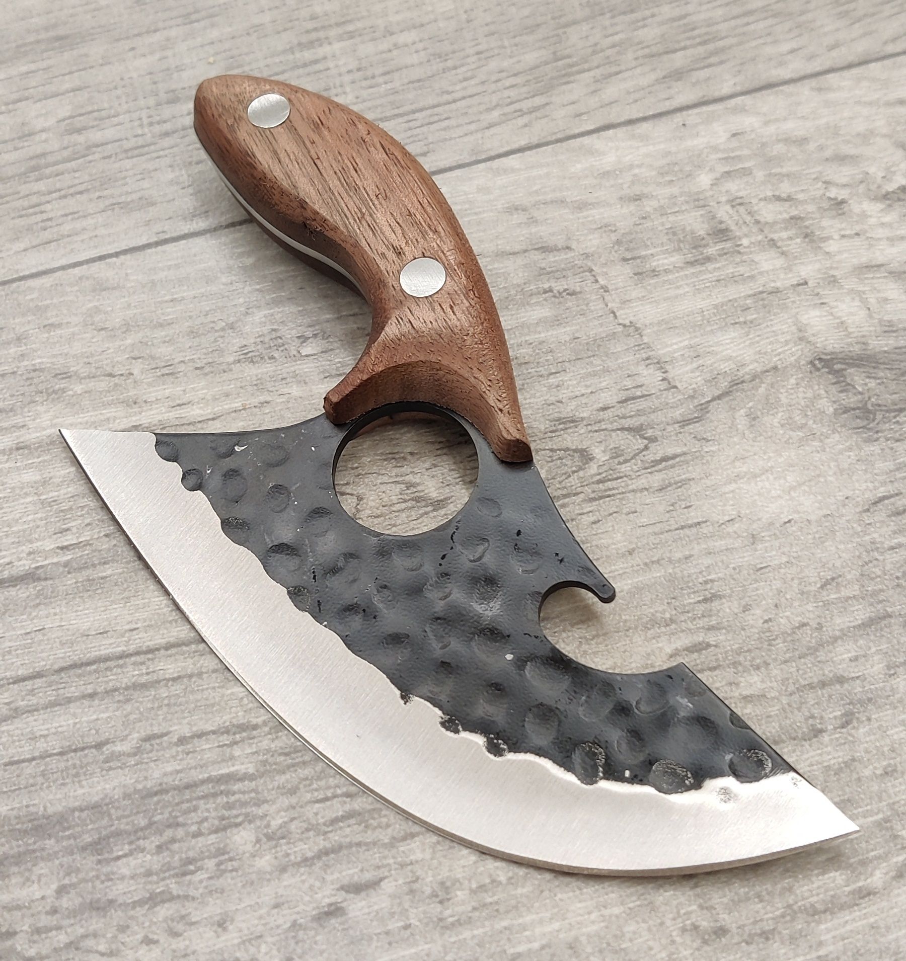 Разделочный нож, нож для обвалки мяса