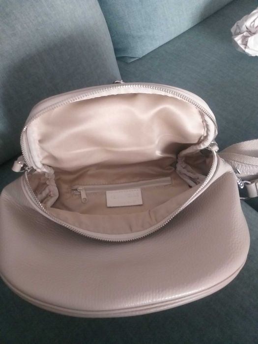 Torba listonoszka nerka beżowa skórzana Nowa