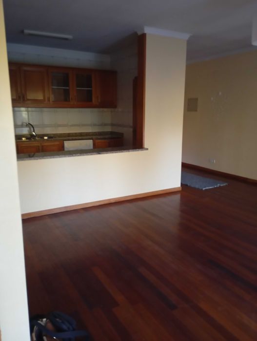 Arrendo T1 Vila Verde centro