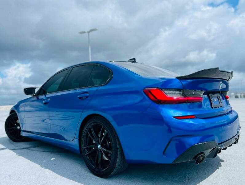 2022 BMW 3 Series 330i