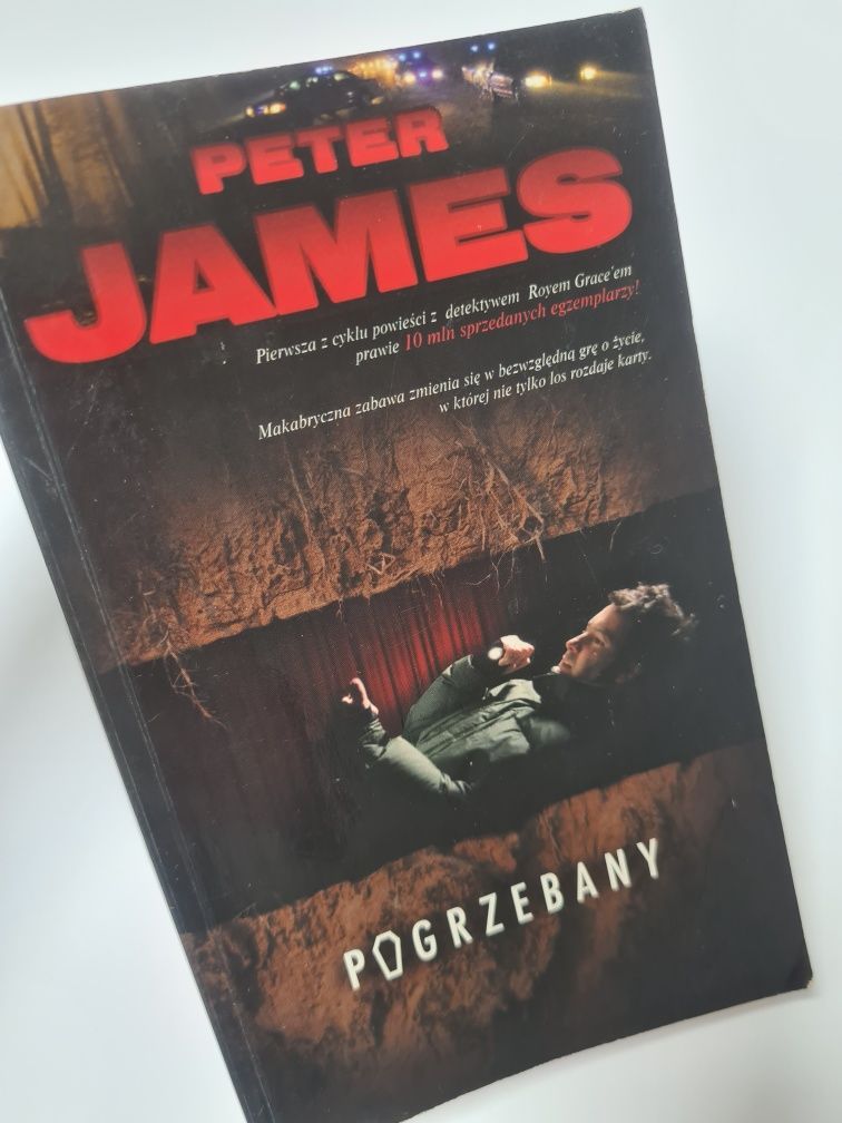 Pogrzebany - Peter James