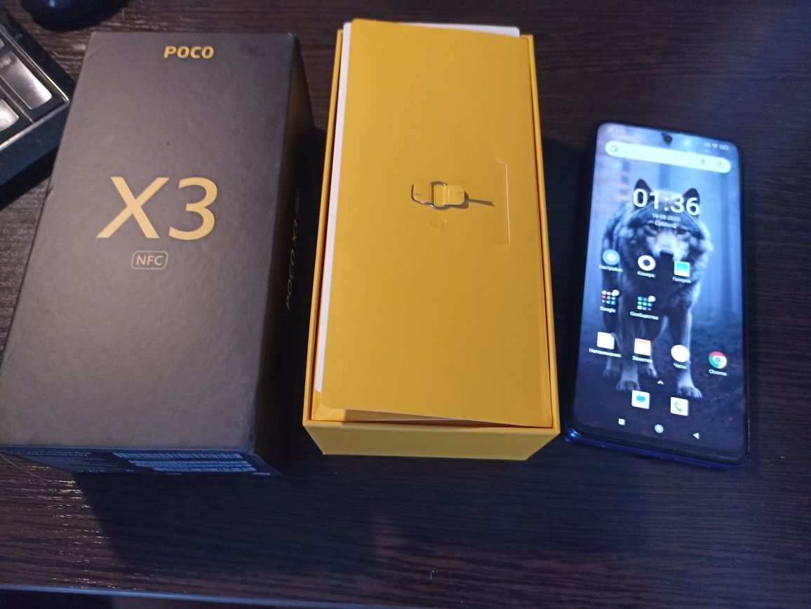 Poco X3 NFC 6/64 нюанс возле фронтальной камеры