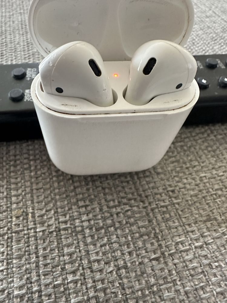 Apple AirPods 1 Gen Bom Estado.